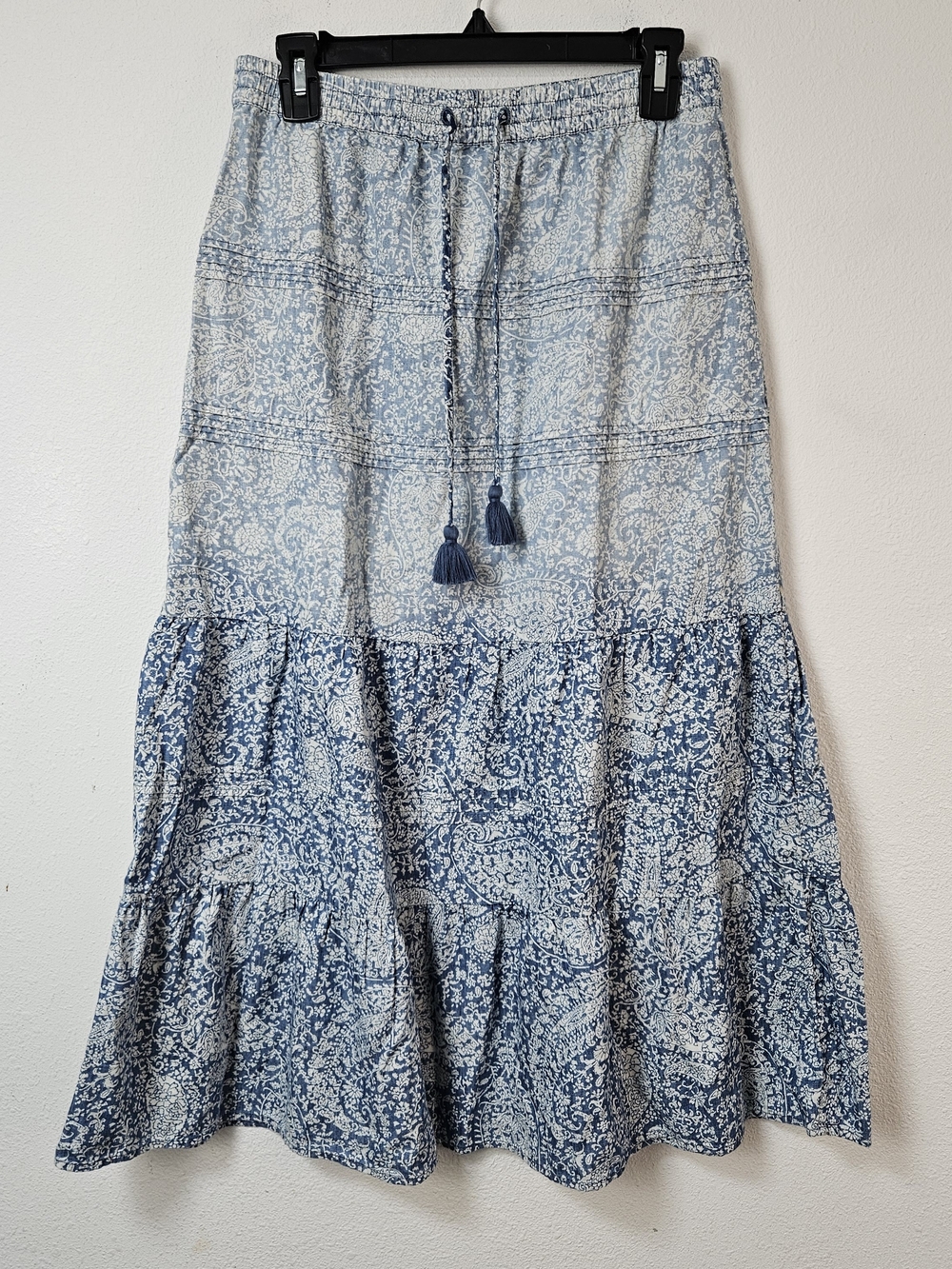 J. Jill Denim Blue & White Tiered Paisley Maxi Skirt Size Small